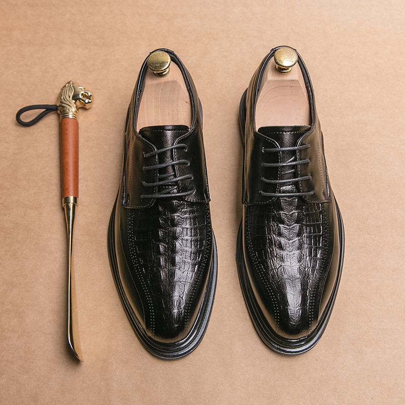 Итальянские джентльменские черные/коричневые туфли на шнуровке с узором под крокодиловую кожу, весенние кожаные мужские мокасины с острым носком, формальные туфли на плоской подошве для вечеринок в Великобритании 44 чёрный
Итальянские джентльменские черные/коричневые туфли на шнуровке с узором под крокодиловую кожу, весенние кожаные мужские мокасины с острым носком, формальные туфли на плоской подошве для вечеринок в Великобритании 44 чёрный