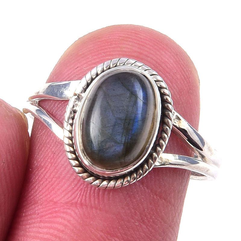 Natural Labradorite Gemstone Handmade 925 Solid Sterling Silver Ring Size 7 c5l32
Natural Labradorite Gemstone Handmade 925 Solid Sterling Silver Ring Size 7 c5l32