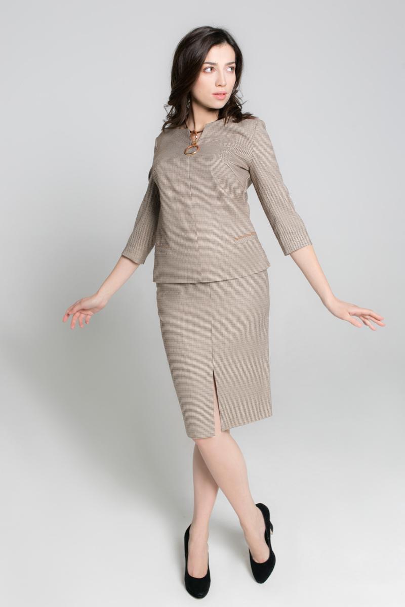 Пряма блуза з тканини гусяча лапка 38 бежевий
Пряма блуза з тканини гусяча лапка 38 бежевий