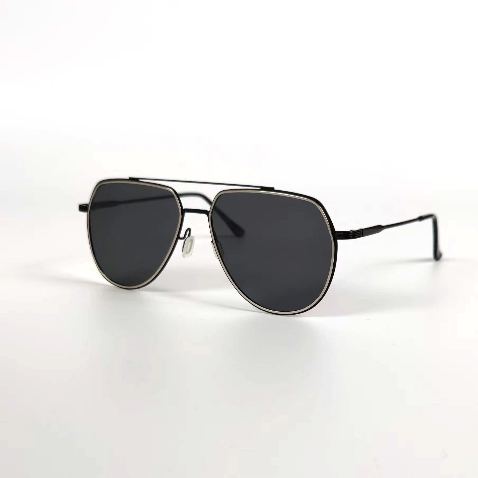 Men S Flat Polarized Sunglasses Women S Sunshade Sunscreen Black Sunglasses Metal Glasses Factory
Men S Flat Polarized Sunglasses Women S Sunshade Sunscreen Black Sunglasses Metal Glasses Factory