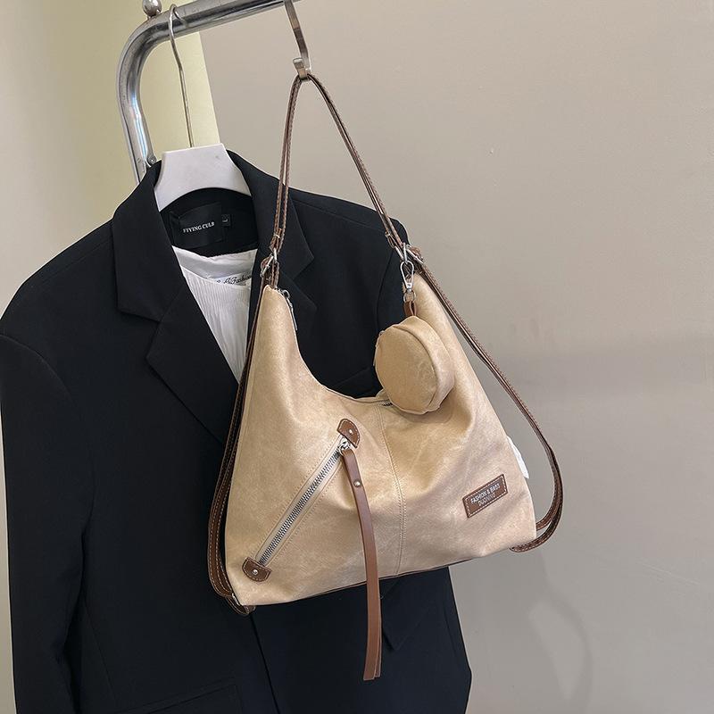 Casual large-capacity bag Women s tide spring fashion tote bag College style commuter shoulder messenger bag хаки
Casual large-capacity bag Women s tide spring fashion tote bag College style commuter shoulder messenger bag хаки