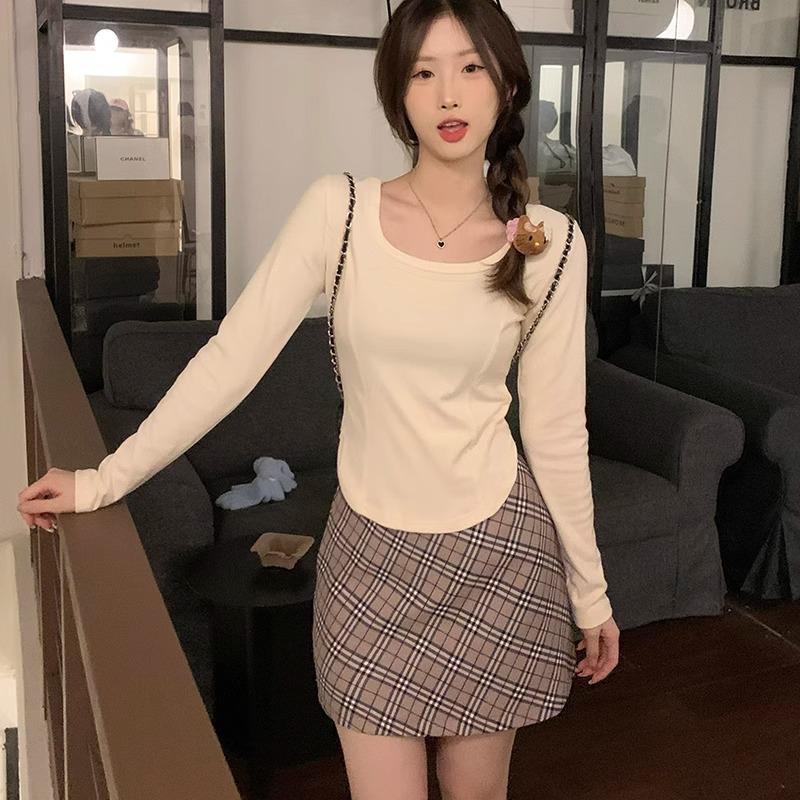 Футболка из немецкого бархата с длинными рукавами, нового стиля на осень и зиму, шикарная и красивая, многослойная, с квадратным воротником и талией в виде рыбьей кости XL
Футболка из немецкого бархата с длинными рукавами, нового стиля на осень и зиму, шикарная и красивая, многослойная, с квадратным воротником и талией в виде рыбьей кости XL