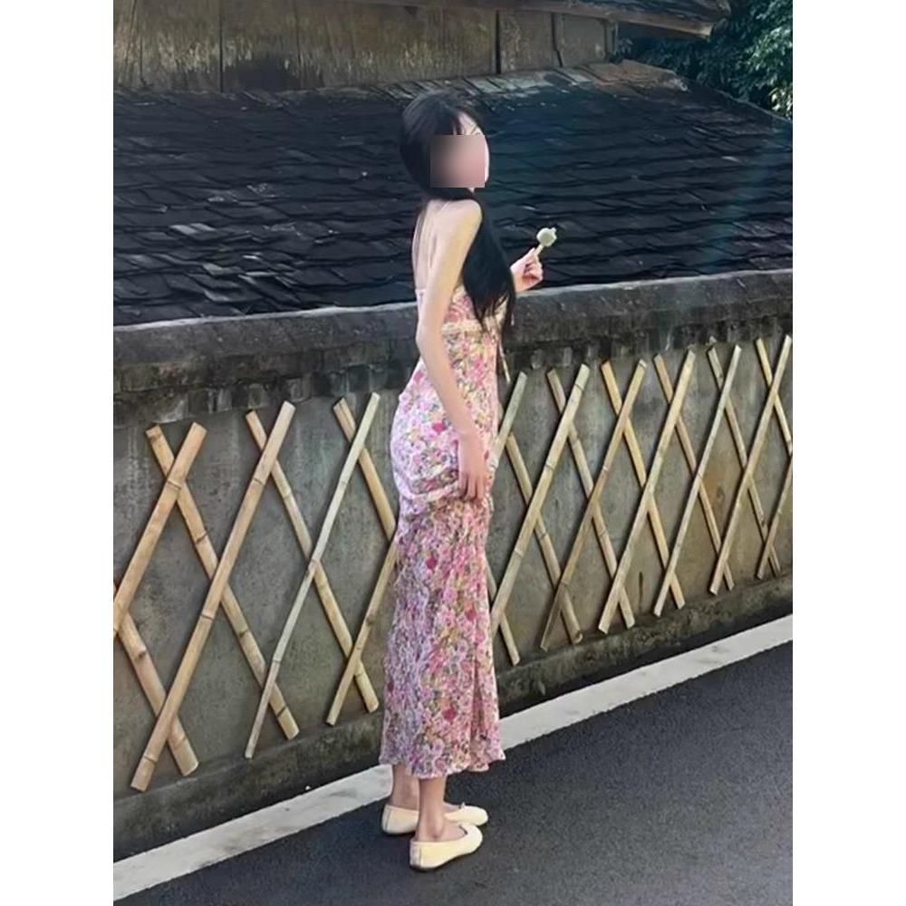 Темпераментное цветочное платье на бретелях женское весенне-летнее для морского отдыха, облегающее, с темпераментом, с бедрами, юбка-годе с длинным шлейфом XL- (recommended 110-60kg)