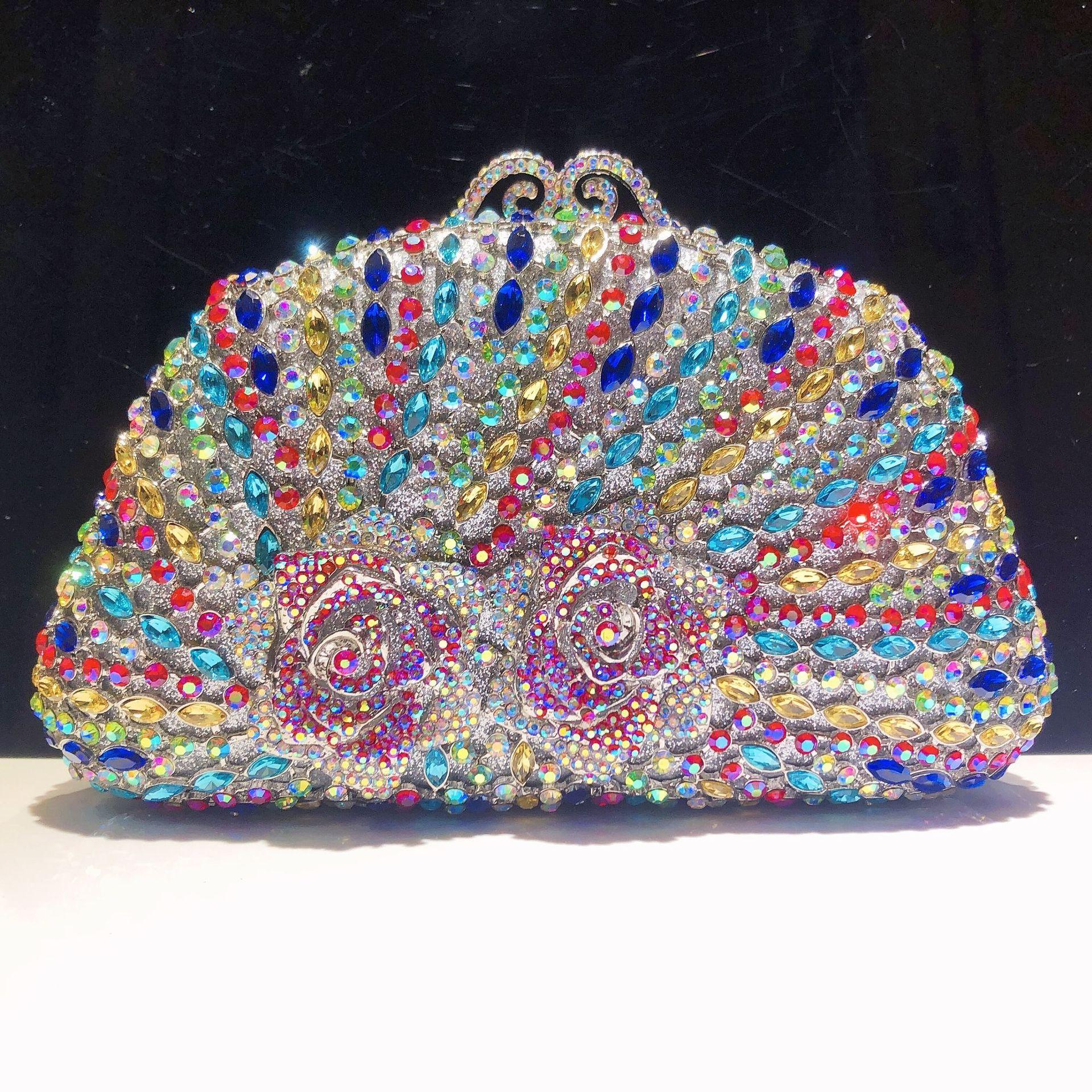 Women Colorful D Shape Stones Clutch Bags Crystal Evening Bags Metal Minaudiere Rhinestone Phone Purses Wedding Party Purse
Women Colorful D Shape Stones Clutch Bags Crystal Evening Bags Metal Minaudiere Rhinestone Phone Purses Wedding Party Purse