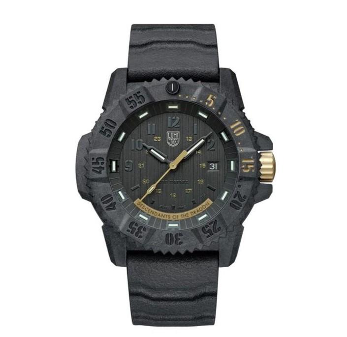 LUMINOX MASTER CARBON SEAL XS.3805.DRAG.SET ОГРАНИЧЕННАЯ СЕРИЯ Сапфир 300M Мужские часы
LUMINOX MASTER CARBON SEAL XS.3805.DRAG.SET ОГРАНИЧЕННАЯ СЕРИЯ Сапфир 300M Мужские часы