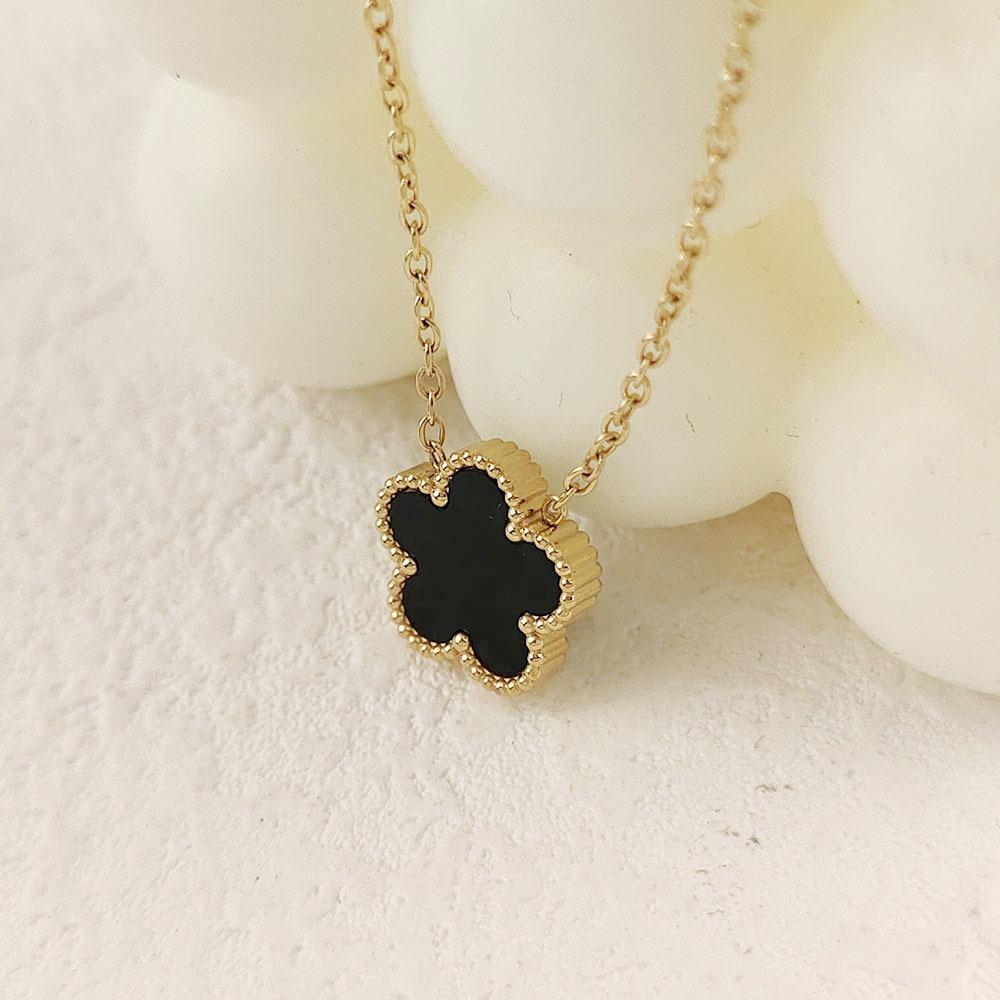 Fashlonable Womens Flve Leaf Flower Gold Plated Pendant Necklace For Women Temperament Llght Luxury Hlgh Quallty Clavicle Chain чорний
Fashlonable Womens Flve Leaf Flower Gold Plated Pendant Necklace For Women Temperament Llght Luxury Hlgh Quallty Clavicle Chain чорний