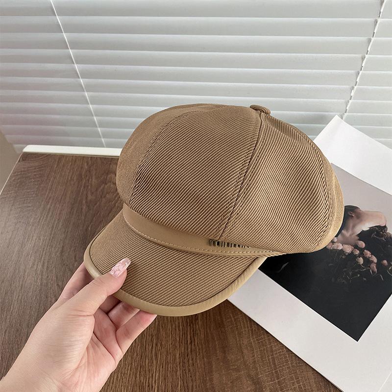 Duck tongue octagonal hat women s casual versatile British beret showing face small retro newsboy painter hat хакі
Duck tongue octagonal hat women s casual versatile British beret showing face small retro newsboy painter hat хакі