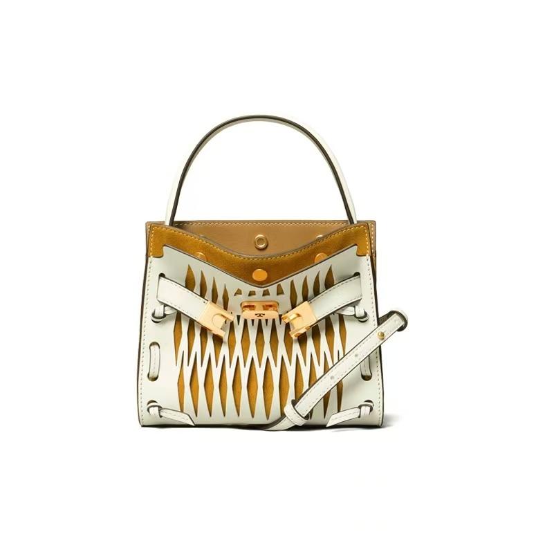 Tory Burch Lee Radziwill Hollow Diamond Pattern Deconstructed Layered Design Suede Leather And Leather Shoulder Crossbody Bag Small 77112-137 Basic Set (Bag+Dust Bag)
Tory Burch Lee Radziwill Hollow Diamond Pattern Deconstructed Layered Design Suede Leather And Leather Shoulder Crossbody Bag Small 77112-137 Basic Set (Bag+Dust Bag)