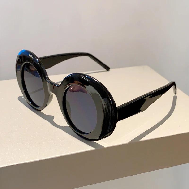 GM LUMIAS Vintage Round Sunglasses Women New Fashion Candy Color Outdoor Beach Shades Trendy Ins Brand Design Casual Sun Glasses without case
GM LUMIAS Vintage Round Sunglasses Women New Fashion Candy Color Outdoor Beach Shades Trendy Ins Brand Design Casual Sun Glasses without case