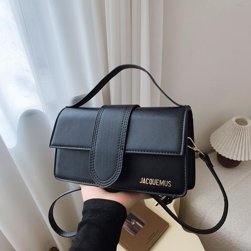 Foreign style bag women s 2025 new version shoulder bag high value women s bag trendy messenger bag small square bag рожевий
Foreign style bag women s 2025 new version shoulder bag high value women s bag trendy messenger bag small square bag рожевий
