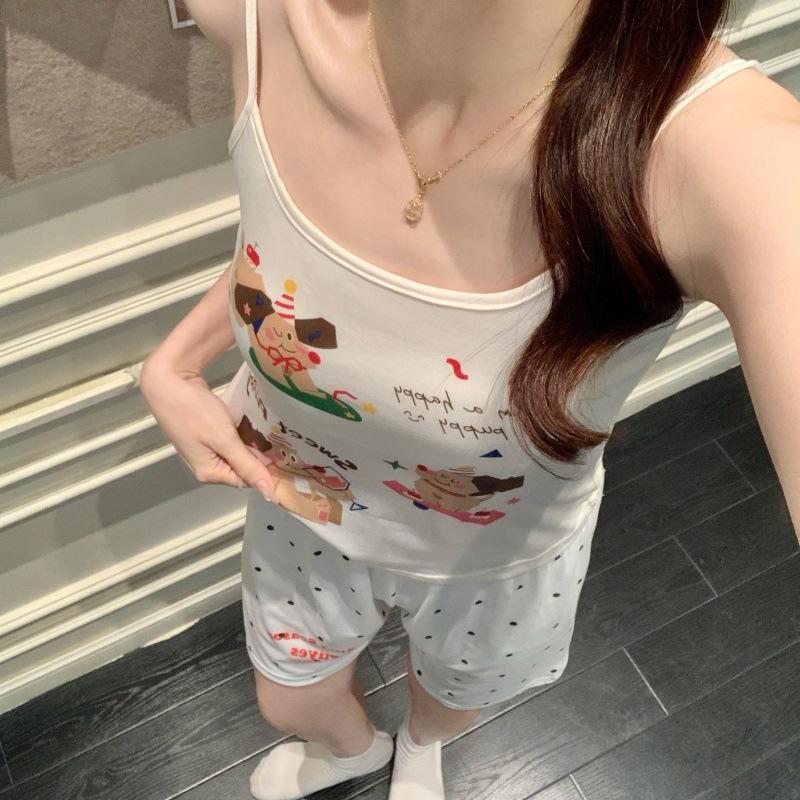 Women s Summer Cartoon Camisole & Shorts Pajama Set with Chest Pads - Comfortable Home Wear Size XL-XXL
Women s Summer Cartoon Camisole & Shorts Pajama Set with Chest Pads - Comfortable Home Wear Size XL-XXL