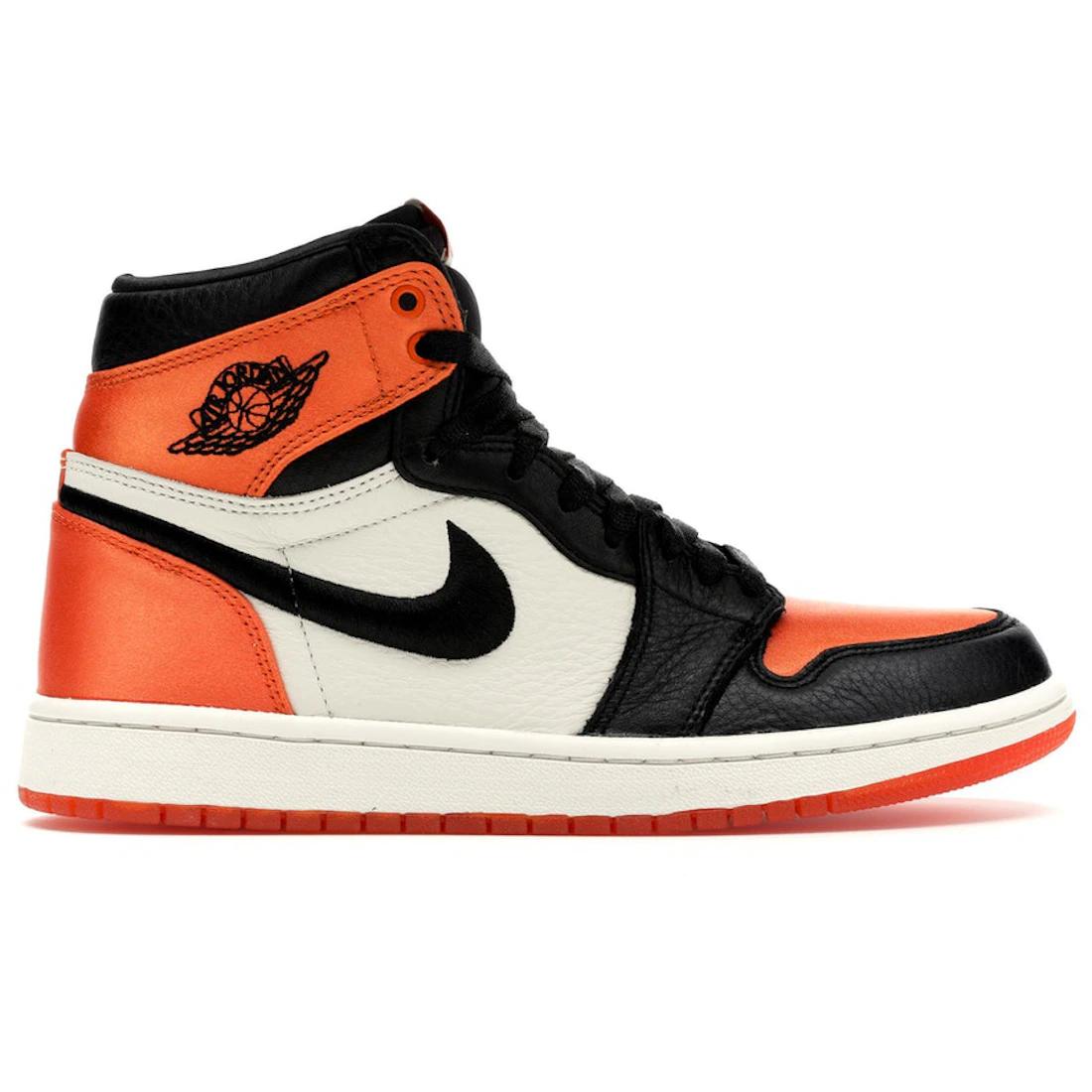 Sneaker Jordan 1 Retro High OG Satin Shattered Backboard (Women s)(AV3725-010) 38
Sneaker Jordan 1 Retro High OG Satin Shattered Backboard (Women s)(AV3725-010) 38