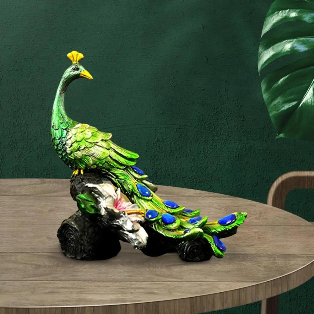 Расписанный вручную павлин стоит на пне, статуя, красивые фигурки животных, украшения для офисного стола
Расписанный вручную павлин стоит на пне, статуя, красивые фигурки животных, украшения для офисного стола