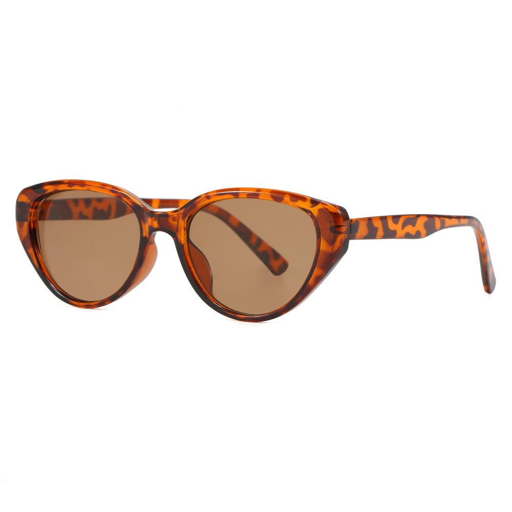 Women s Cat-Eye Glasses: Plain Black Myopia Frames with Prescription & Anti-Blue Light Options
Women s Cat-Eye Glasses: Plain Black Myopia Frames with Prescription & Anti-Blue Light Options