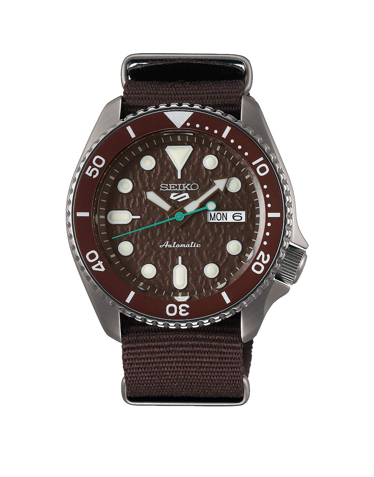 Seiko 5 Sports Automatic Wristwatch SRPD85K1 Men s
Seiko 5 Sports Automatic Wristwatch SRPD85K1 Men s
