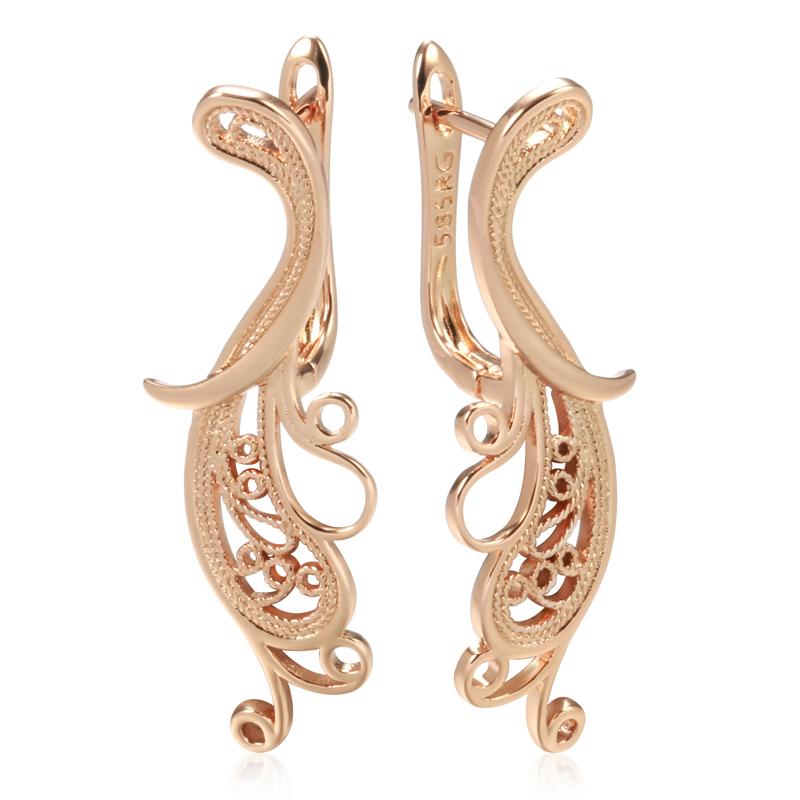 New Trend Rose Gold Glossy Long Earrings Women Creative Fashion Party Jewelry Simple Hollow Flower Drop Earrings
New Trend Rose Gold Glossy Long Earrings Women Creative Fashion Party Jewelry Simple Hollow Flower Drop Earrings