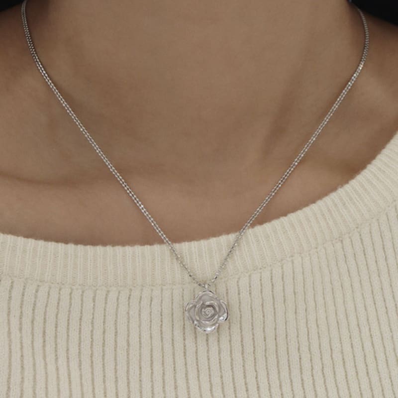 M.atur Rose Day Necklace 02 silver 925
M.atur Rose Day Necklace 02 silver 925