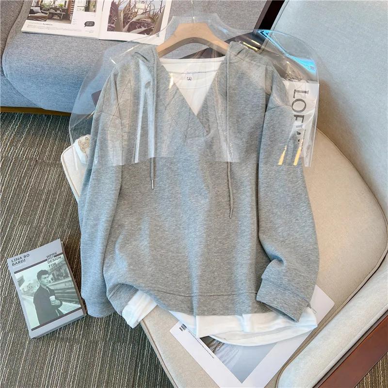 Women s Beige Two-Piece Style Hoodie V-Neck Long Sleeve Loose Fit Casual Sweatshirt L сірий колір
Women s Beige Two-Piece Style Hoodie V-Neck Long Sleeve Loose Fit Casual Sweatshirt L сірий колір