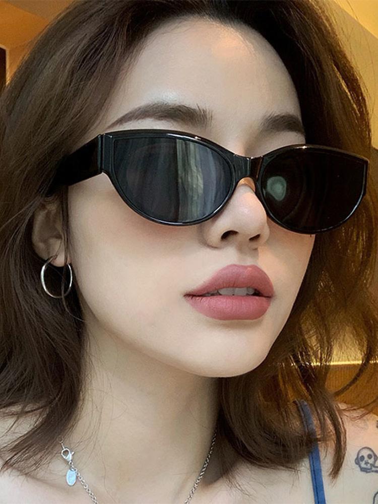 2026 New Trendy Cat Eye Sunglasses for Women Concave Hip Hop Sunglasses Internet Celebrity Sunglasses Fashion Sunglasses black чорний
2026 New Trendy Cat Eye Sunglasses for Women Concave Hip Hop Sunglasses Internet Celebrity Sunglasses Fashion Sunglasses black чорний