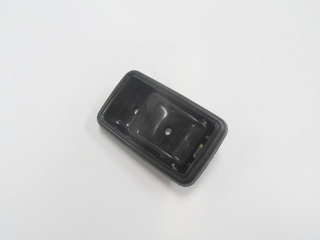 For Toyota Hiace Minibus 1989 1997 Front Door Interior Opening Handle Black Right Left Same Hushan 69272-87202-A
For Toyota Hiace Minibus 1989 1997 Front Door Interior Opening Handle Black Right Left Same Hushan 69272-87202-A