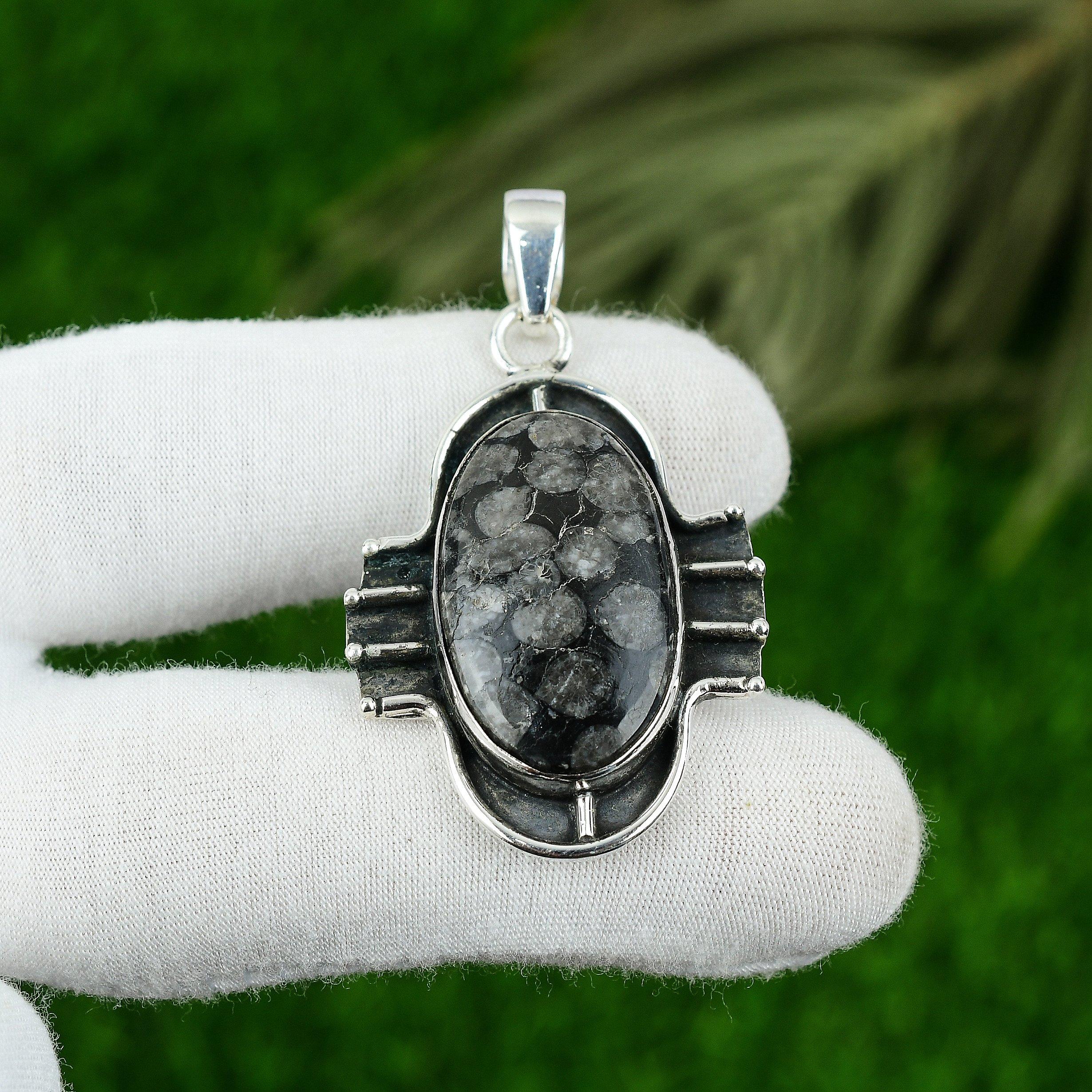 Womens day Deal Black Fossil Coral Gemstone Boho Pendant Jewelry Sterling Silver
Womens day Deal Black Fossil Coral Gemstone Boho Pendant Jewelry Sterling Silver