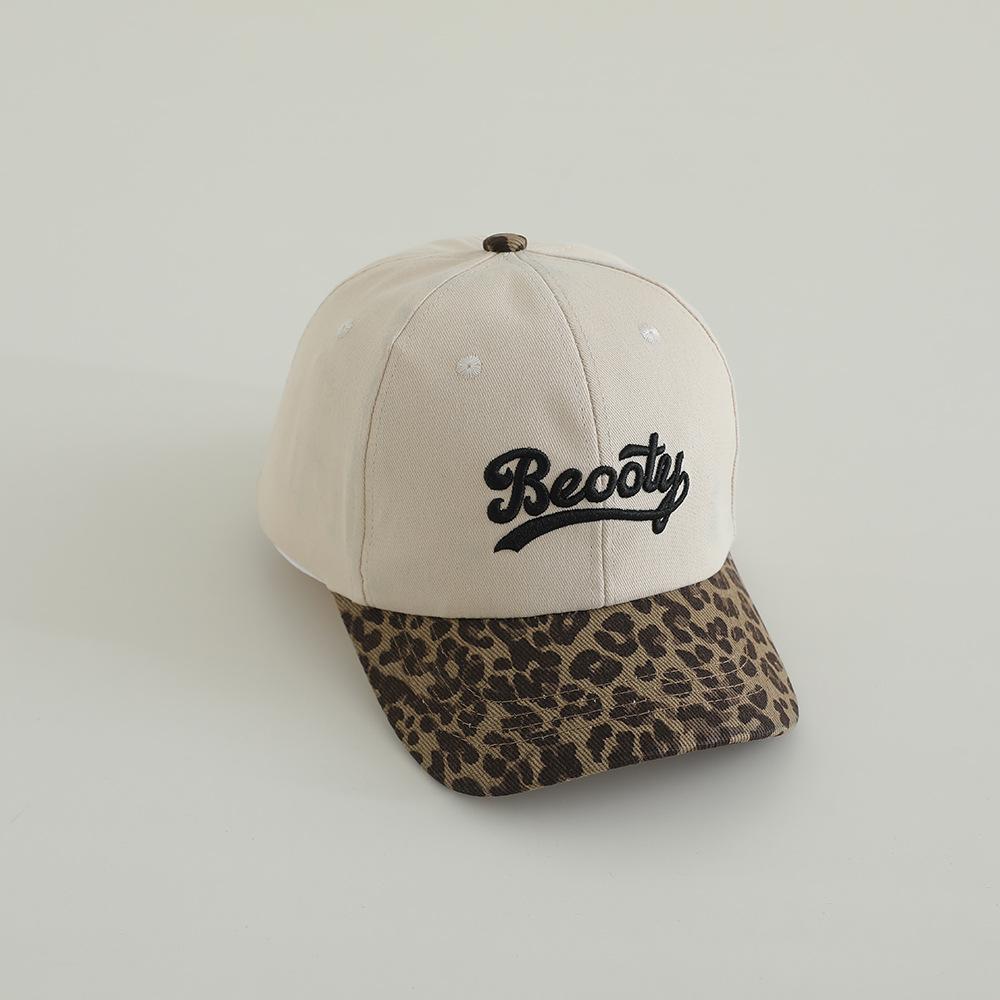 Fashion Children Baseball Cap Kids Duck Tongue Cap New Autumn Embroidery Baby Boys Girl Sun Shading Hat 52-54CM бежевый
Fashion Children Baseball Cap Kids Duck Tongue Cap New Autumn Embroidery Baby Boys Girl Sun Shading Hat 52-54CM бежевый