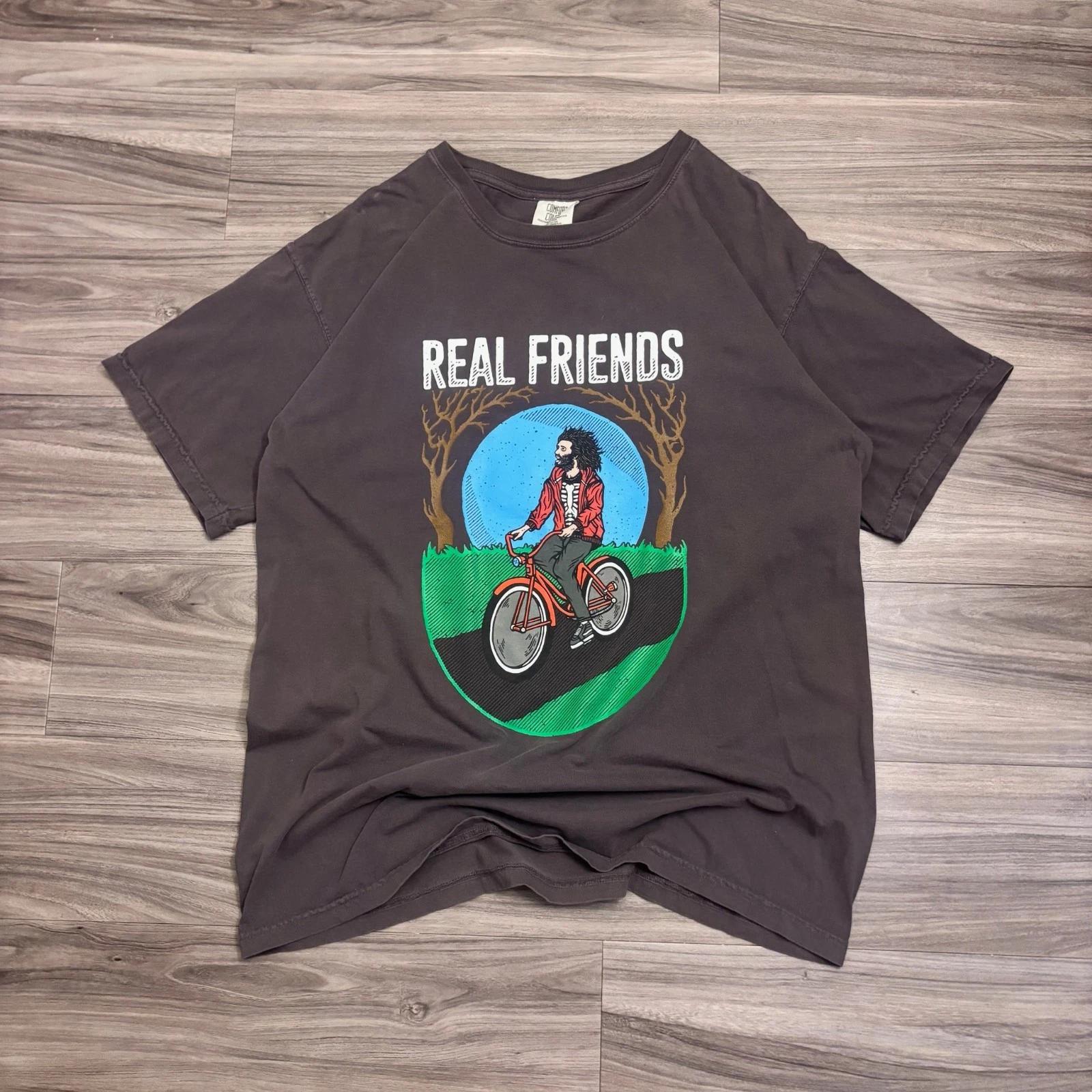 Y2K / Винтажный Мерч Real Friends Поп-панк Группа Футболка Comfort Colors Размер Большой L
Y2K / Винтажный Мерч Real Friends Поп-панк Группа Футболка Comfort Colors Размер Большой L