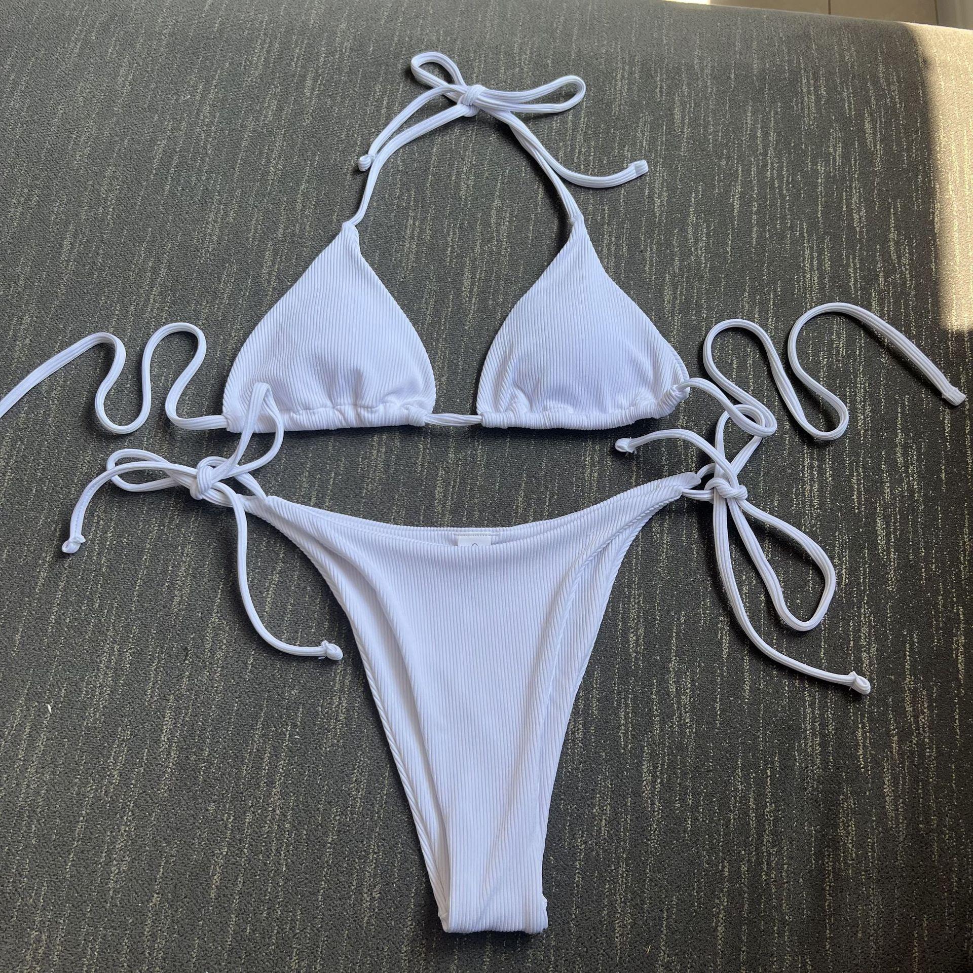 New sexy three-point small pit strip split swimsuit bikini swimsuit women XL білий
New sexy three-point small pit strip split swimsuit bikini swimsuit women XL білий