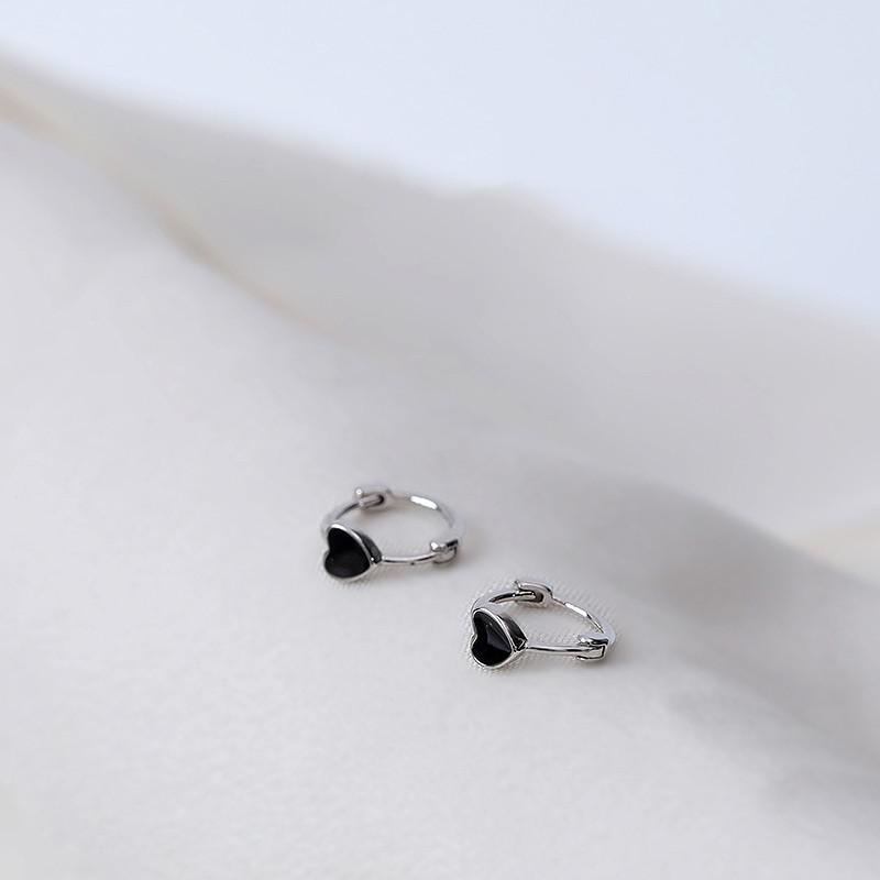 Version Of Love Earrings Simple Light Luxury Niche Design Earrings 2022 Tide Earrings Cold Wind
Version Of Love Earrings Simple Light Luxury Niche Design Earrings 2022 Tide Earrings Cold Wind