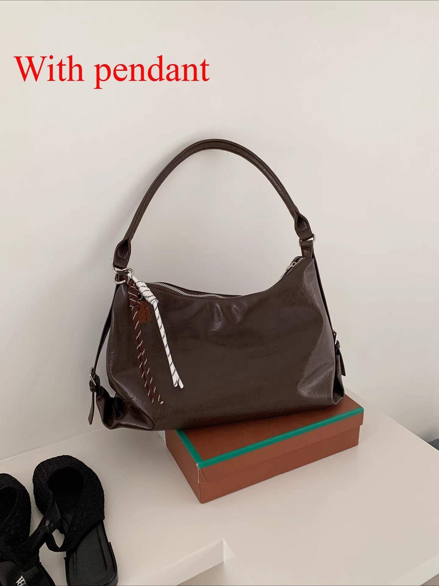 Retro Solid Color Soft Pu Leather Shoulder Bags for Women Large Capacity Ladies Underarm Bag Mallard Simple Female Handbag Tote кавовий
Retro Solid Color Soft Pu Leather Shoulder Bags for Women Large Capacity Ladies Underarm Bag Mallard Simple Female Handbag Tote кавовий