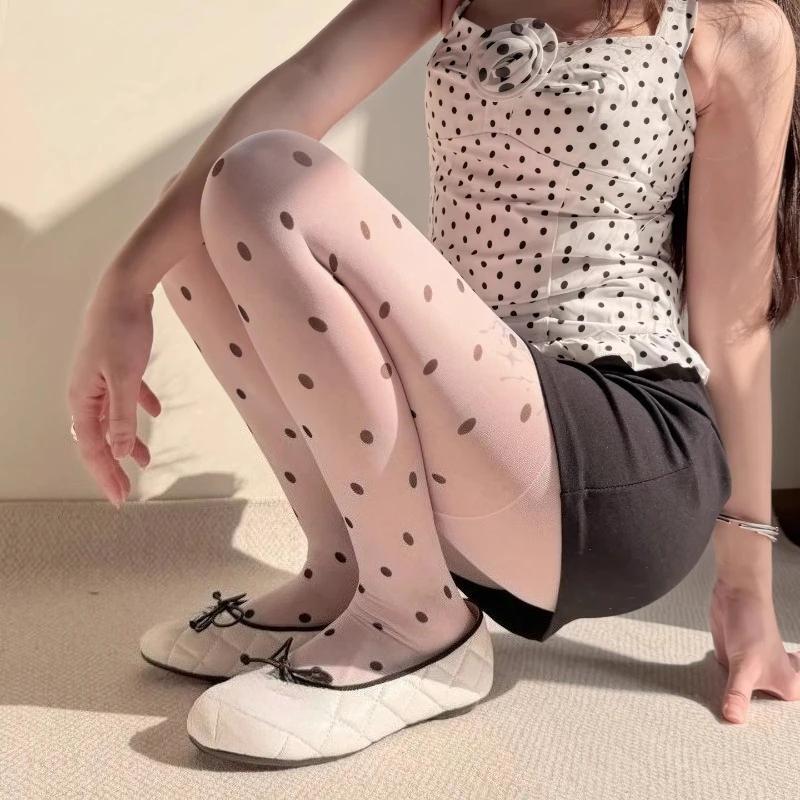 Fashion Dot Sheer Tights for Women Summer Thin Nylon High Waist Stockings Pantyhose Silky Footed Tights for Women Lolita Y2K One Size белый
Fashion Dot Sheer Tights for Women Summer Thin Nylon High Waist Stockings Pantyhose Silky Footed Tights for Women Lolita Y2K One Size белый