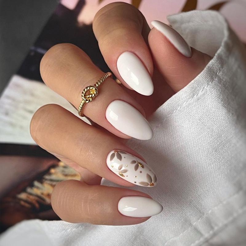 European & American Floral Nail Art: Rose Pink French Tips with Gold Foil Lines & Plum Blossom Design UV Gel Variant
European & American Floral Nail Art: Rose Pink French Tips with Gold Foil Lines & Plum Blossom Design UV Gel Variant