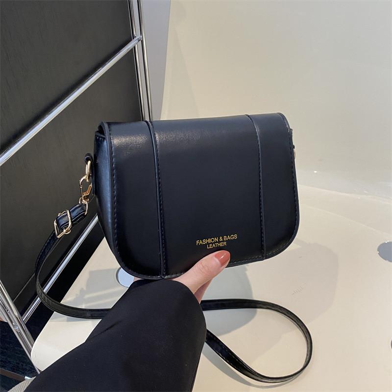 Trendy Women s Crossbody Bag 2024 Spring New Simple Bucket Bag Small Design Shoulder Bag Fashionable Street Style Pu Black Brown White чёрный
Trendy Women s Crossbody Bag 2024 Spring New Simple Bucket Bag Small Design Shoulder Bag Fashionable Street Style Pu Black Brown White чёрный