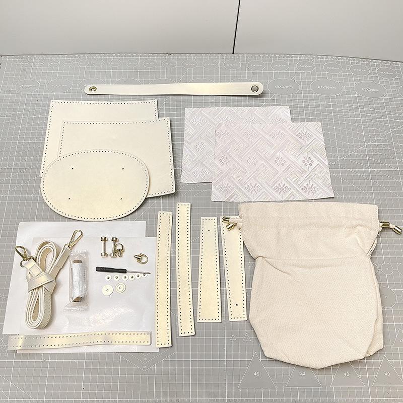 Женская сумка-ведро кроссбоди в стиле ретро «Чжуанская парча» для DIY с кулиской Fabric Customizable
Женская сумка-ведро кроссбоди в стиле ретро «Чжуанская парча» для DIY с кулиской Fabric Customizable