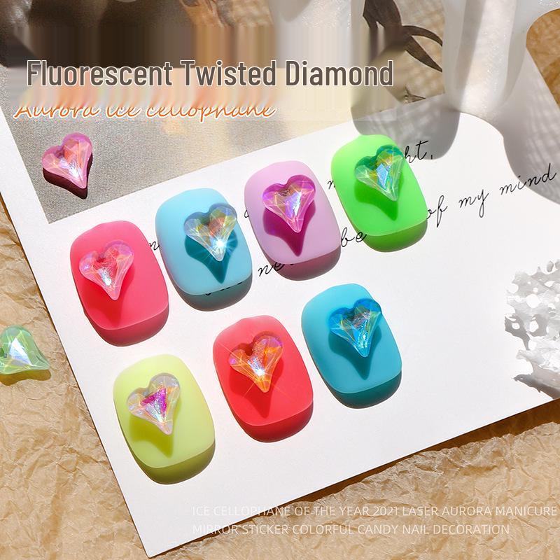 Nail Art Summer Fluorescent Iridescent Heart Diamond Candy Embellishments - 5 Pieces
Nail Art Summer Fluorescent Iridescent Heart Diamond Candy Embellishments - 5 Pieces