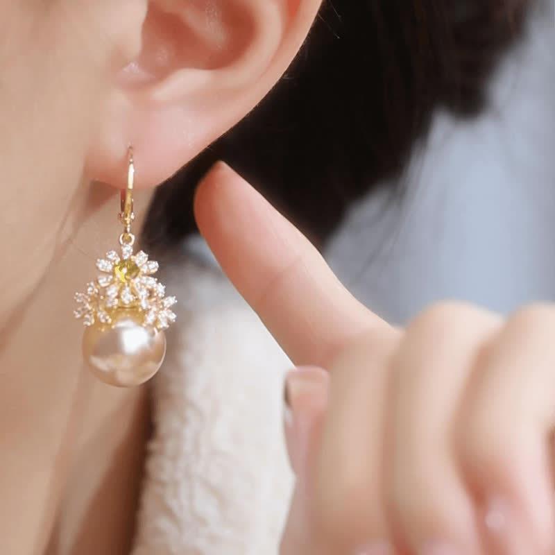 French flower pearl pendant ear buckle sweet small fresh fashion earrings niche versatile unique earrings women
French flower pearl pendant ear buckle sweet small fresh fashion earrings niche versatile unique earrings women