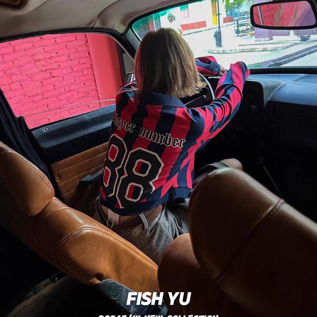 2025 Spring/Autumn Women s Retro Jersey Stripe Polo Collar Sweatshirt with Letter Print L (100-120 lbs)
2025 Spring/Autumn Women s Retro Jersey Stripe Polo Collar Sweatshirt with Letter Print L (100-120 lbs)