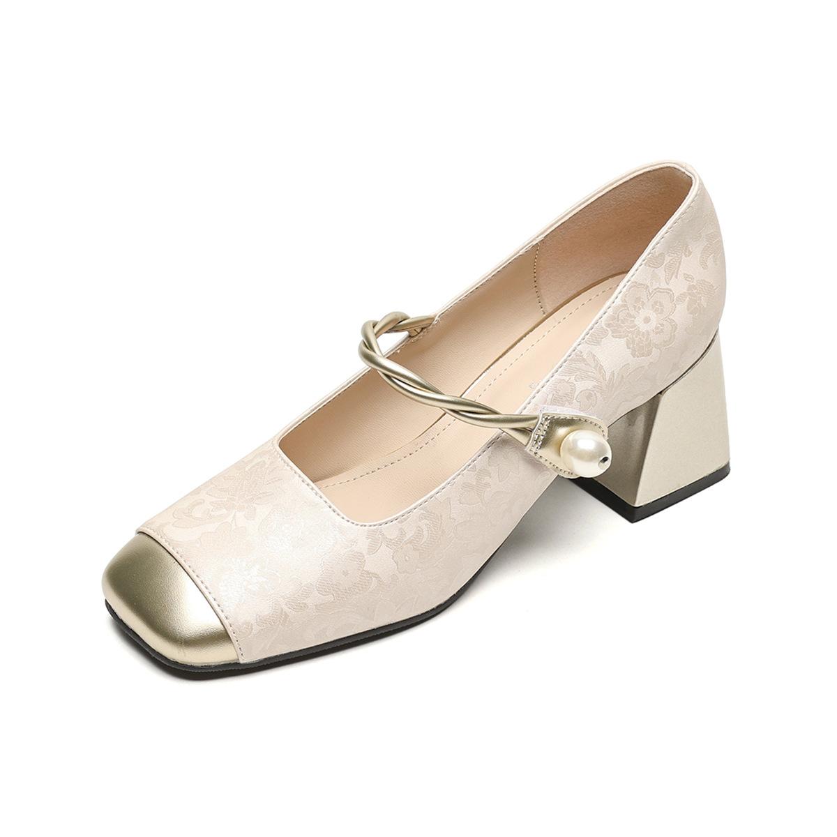 Weiwei girl 321-1 Французские туфли Мэри Джейн с темпераментом Новые китайские туфли в маленьком стиле на высоком каблуке 34 абрикосовый
Weiwei girl 321-1 Французские туфли Мэри Джейн с темпераментом Новые китайские туфли в маленьком стиле на высоком каблуке 34 абрикосовый