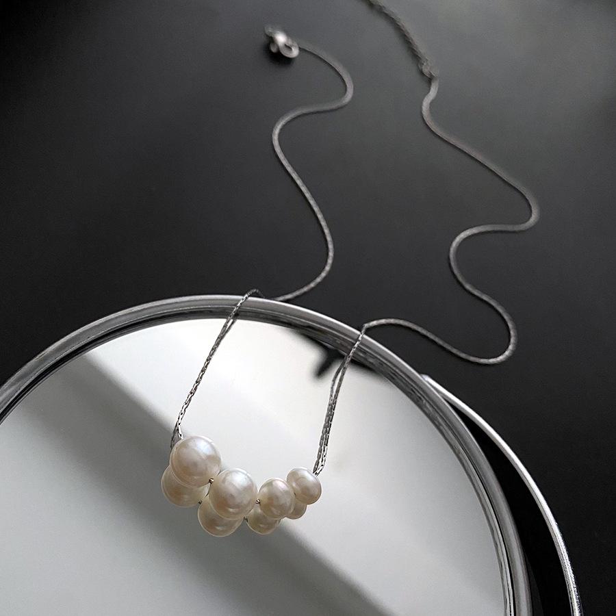 2022 Женское ожерелье из титановой стали с натуральным жемчугом класса люкс - Высококлассная невыцветающая цепочка для ключицы, Дизайн малой группы
2022 Женское ожерелье из титановой стали с натуральным жемчугом класса люкс - Высококлассная невыцветающая цепочка для ключицы, Дизайн малой группы