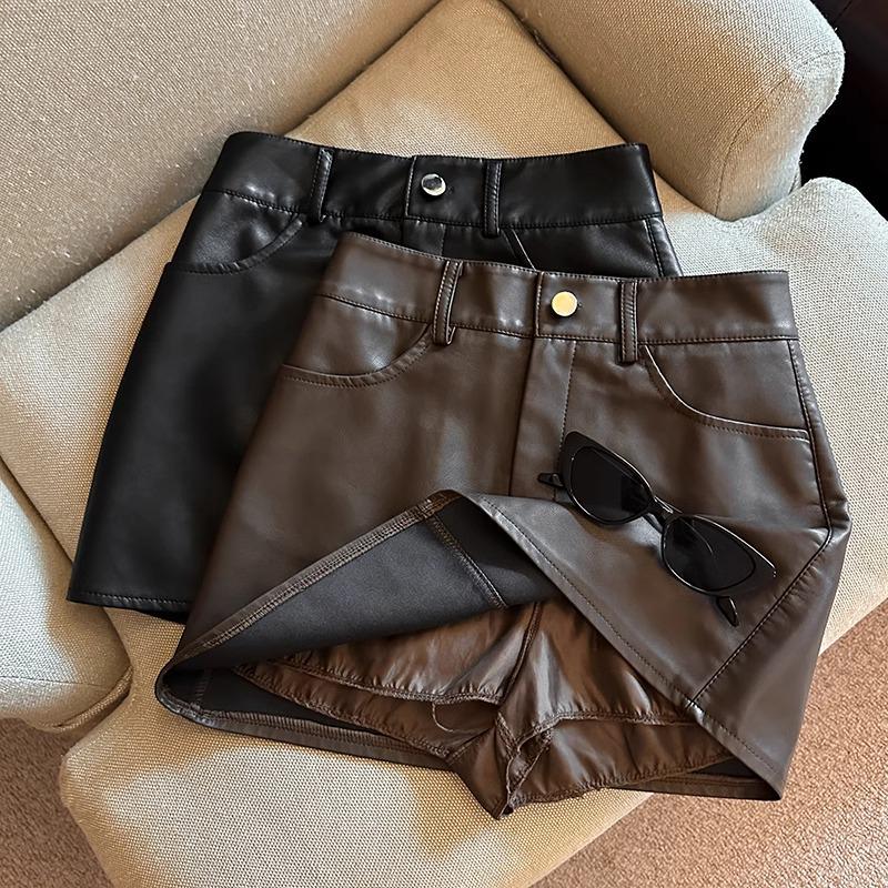 Women s 2024 PU Leather High-Waist A-Line Mini Skirt - Black, Autumn/Winter Collection 4XL
Women s 2024 PU Leather High-Waist A-Line Mini Skirt - Black, Autumn/Winter Collection 4XL