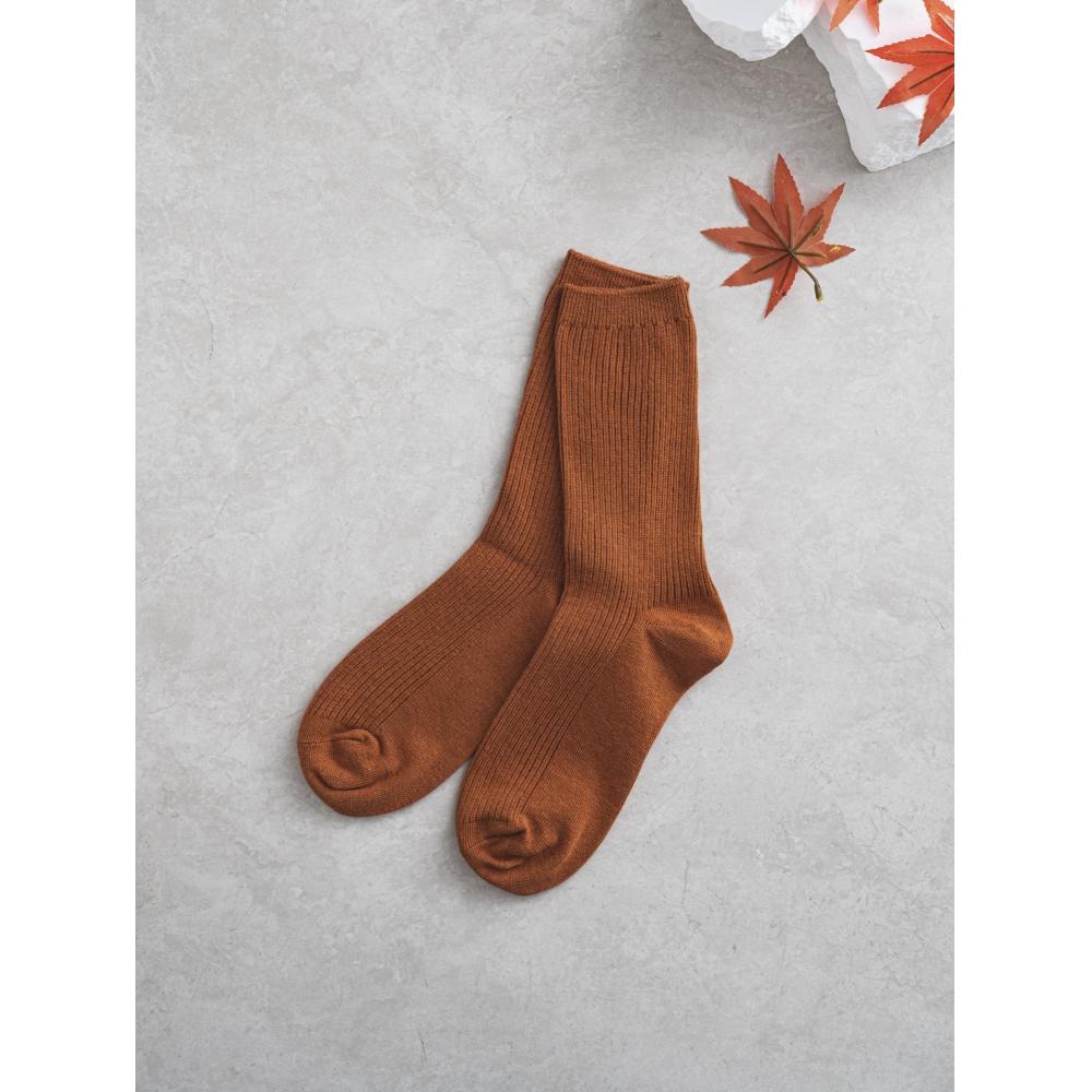 Monfoot женские носки с длинным воротом в рубчик темно-оранжевого цвета 
Monfoot женские носки с длинным воротом в рубчик темно-оранжевого цвета