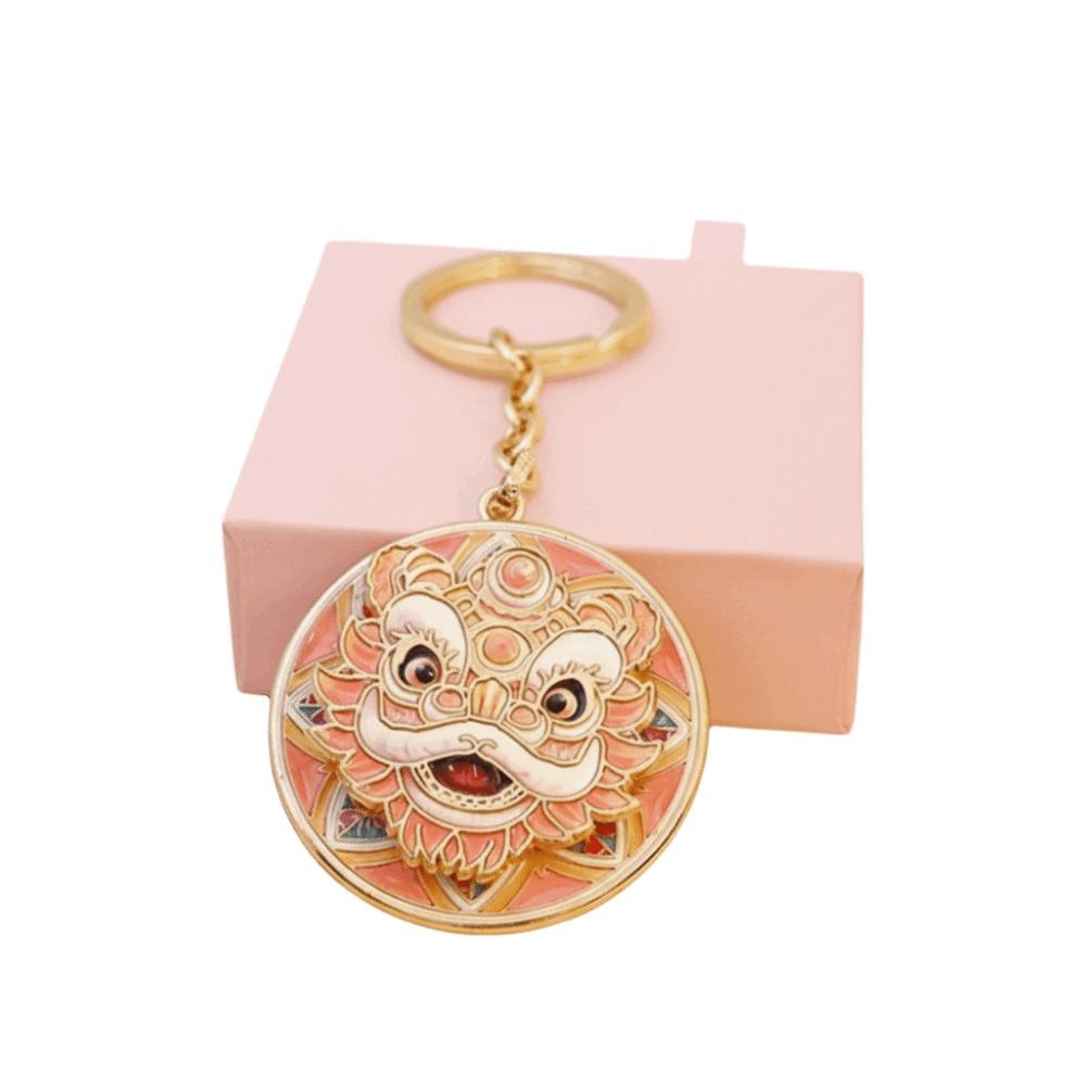 Zinc Alloy Lion Keychain Creative Design Rotating Function Lion Fingertip Gyro Enamel Craft Lion Head Bookmark Business Gift розовый
Zinc Alloy Lion Keychain Creative Design Rotating Function Lion Fingertip Gyro Enamel Craft Lion Head Bookmark Business Gift розовый