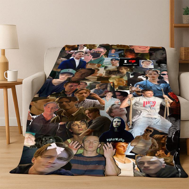 Drew Starkey Rafe Cameron Flannel Blanket Soft Warm Blanket Throw Blanket for Bedroom Living Room Bed Travel Picnic Gift kid 75x90cm
Drew Starkey Rafe Cameron Flannel Blanket Soft Warm Blanket Throw Blanket for Bedroom Living Room Bed Travel Picnic Gift kid 75x90cm