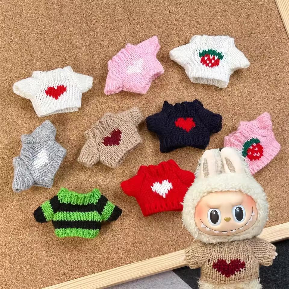 Cute Mini Plush Doll Clothes Outfit Accessories for Labubu Dolls DIY Sweater Clothing fit 17cm Labubu Doll
Cute Mini Plush Doll Clothes Outfit Accessories for Labubu Dolls DIY Sweater Clothing fit 17cm Labubu Doll