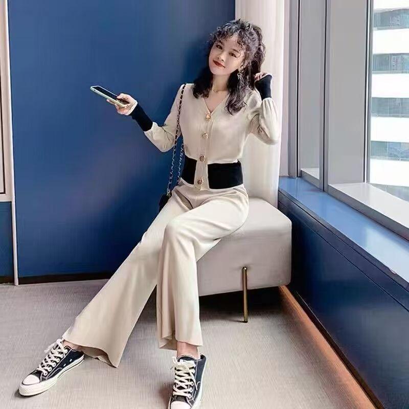 Autumn/Winter 2025 Chic Fashion: Women s Elegant V-Neck Knit Cardigan & Wide-Leg Pants Two-Piece Set. Large абрикосовий
Autumn/Winter 2025 Chic Fashion: Women s Elegant V-Neck Knit Cardigan & Wide-Leg Pants Two-Piece Set. Large абрикосовий