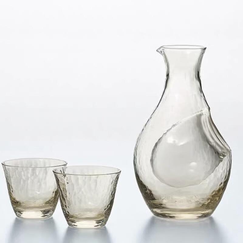Japanese Dotted Glass Sake Set with Ice Carafe
Japanese Dotted Glass Sake Set with Ice Carafe