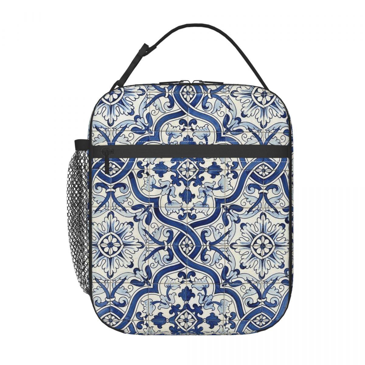 Blue And White Floral Insulated Lunch Bag for Women Children Leakproof Food Boxes Thermal Lunch Box Tote One Size
Blue And White Floral Insulated Lunch Bag for Women Children Leakproof Food Boxes Thermal Lunch Box Tote One Size