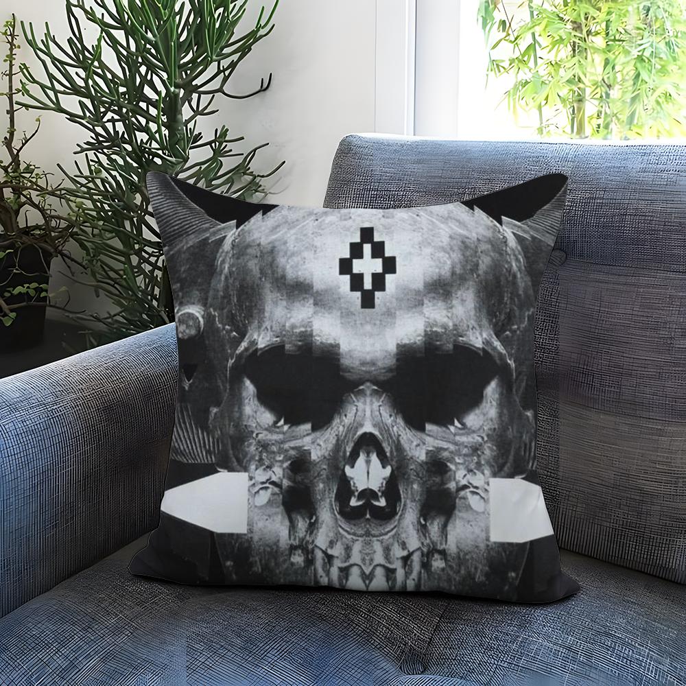 M-Marcelo B-Burlon Cushion Cover Comfortable Reversible Pillow Cover Ideal for Car Sofa Bedroom & Beyond 30X30cm
M-Marcelo B-Burlon Cushion Cover Comfortable Reversible Pillow Cover Ideal for Car Sofa Bedroom & Beyond 30X30cm