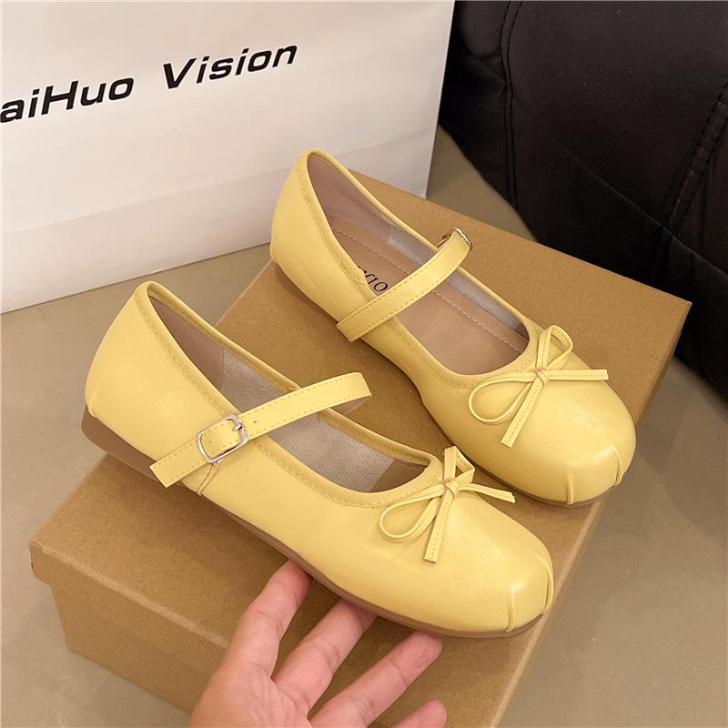 Bow flat ballet shoes summer new shallow mouth with skirt fashionable Mary Jane shoes 35
Bow flat ballet shoes summer new shallow mouth with skirt fashionable Mary Jane shoes 35