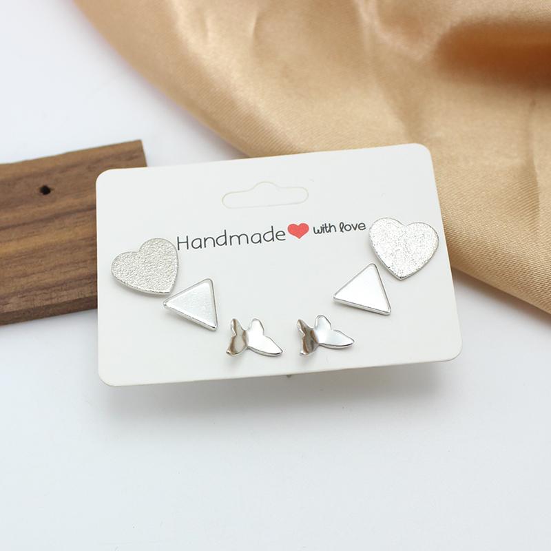3Pairs Heart Butterfly Triang Alloy Zircon Set Stud Earring for Women Korean Style Sweet Temperament Brincos Wholesale Gift
3Pairs Heart Butterfly Triang Alloy Zircon Set Stud Earring for Women Korean Style Sweet Temperament Brincos Wholesale Gift